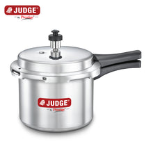 Load image into Gallery viewer, Judge Deluxe Outer Lid Aluminum Cookers 3L
